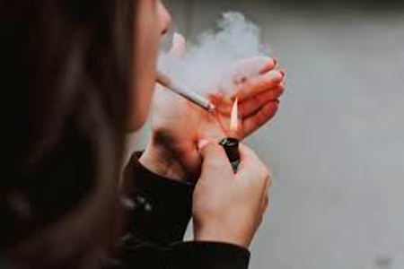 rolling cigarette without filter How to Roll a Cigarette With a Cigarette Roller: 10 Steps
